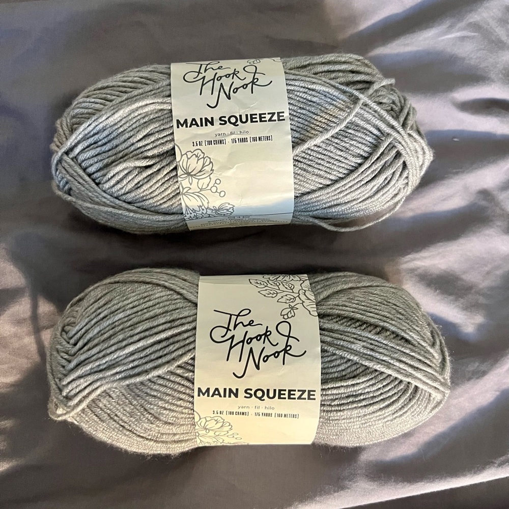 Hook Nook Main Squeeze Yarn, Gray Area